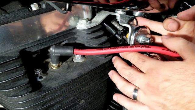 Screamin' Eagle Spark Plugs and Wires for Harley-Davidson Motorcycle смотреть онлайн