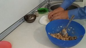 Рыбные котлеты из консервы и хлопьев геркулеса