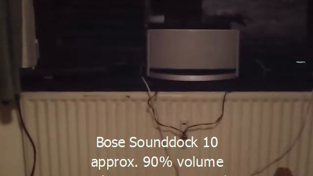 Test Korg Konnect vs Bose Sounddock 10 vs B&O Beolit 12 Near Max Volume смотреть онлайн