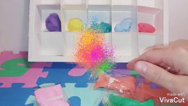 Воздушный пластилин/Смешиваем цвета и лепим смотреть онлайн