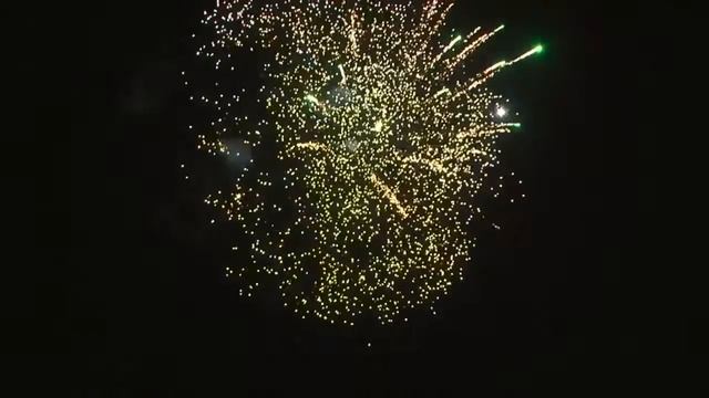МАГИЧЕСКИЙ ДРАКОН RC014 8 х 1 SLK Fireworks Римская свеча смотреть онлайн