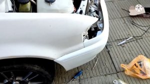 Передний бампер на Тойота Спринтер АЕ110 от Тойота Королла АЕ 110, бампер за 2600р!!!