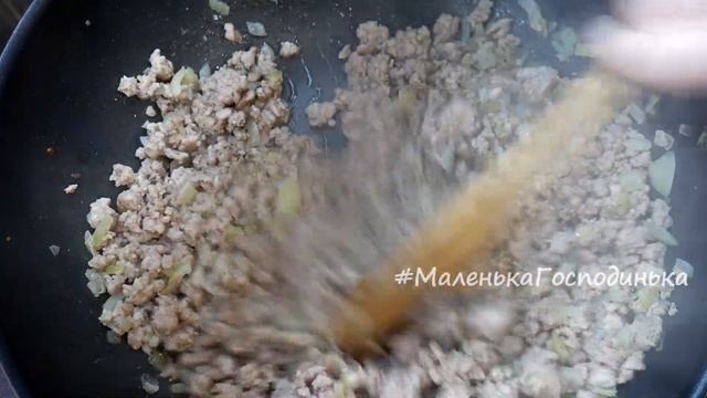 МАКАРОНИ З ФАРШЕМ. Смачна вечеря швидко і просто ! смотреть онлайн