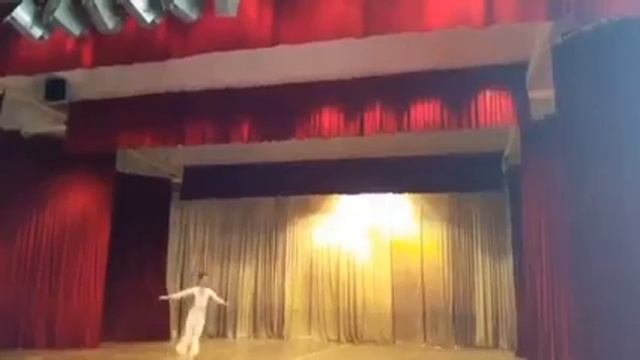 Вариация из балета "Баядерка" Медербеков смотреть онлайн
