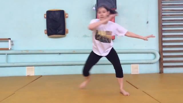 CDR BATTLE - Capoeira de Rua смотреть онлайн