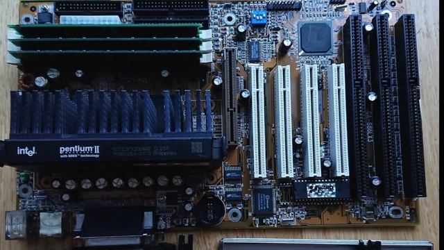 Whatever Happened to the AGP Slot on PC Motherboards? смотреть онлайн