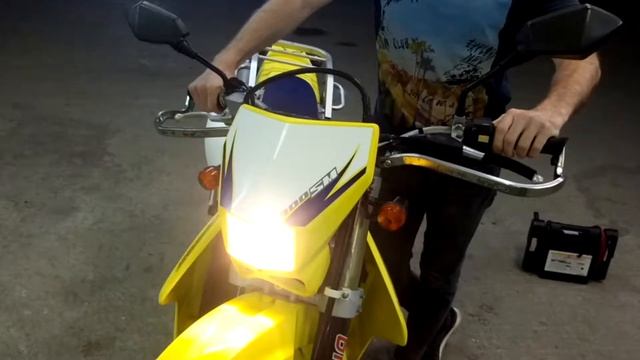 Suzuki DR-Z400SM 2006г. арт. 2945 смотреть онлайн