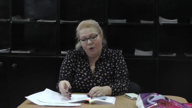 Стихотворение Фёдора Тютчева "Она сидела на полу..." смотреть онлайн