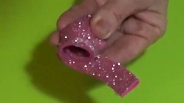 поделки из фоамирана новогодние шишки декор how to make a Christmas tree toy как сделать елочную иг смотреть онлайн