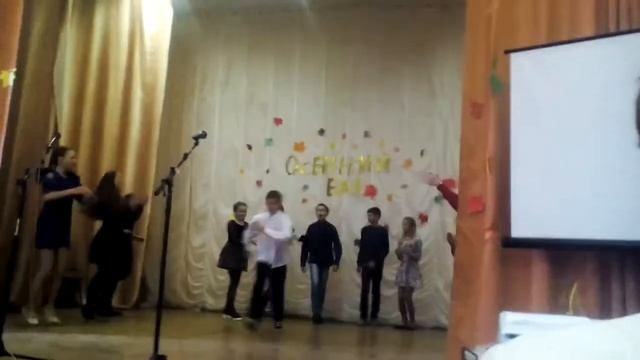 Танец в стиле 90-х смотреть онлайн