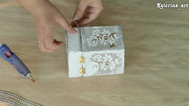 Красивая шкатулка из картона /Своими руками/DIY/Beautiful box made of cardboard / Do it yourself смотреть онлайн