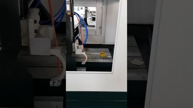 Factory Directly Sell Automatic CNC Milling Machine for Mold Making смотреть онлайн