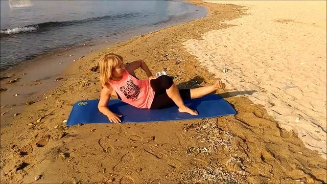 Внутренняя поверхность бедра + стретчинг / Для женщин 45+ смотреть онлайн