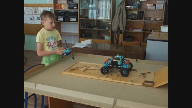 Робототехника в летнем школьном лагере. МБОУ "Каменногорский ЦО" 2021 смотреть онлайн