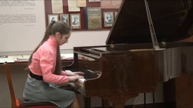 Р.Шуман 6 этюдов по каприсам Паганини ор.3 Татьяна Донец фортепиано смотреть онлайн