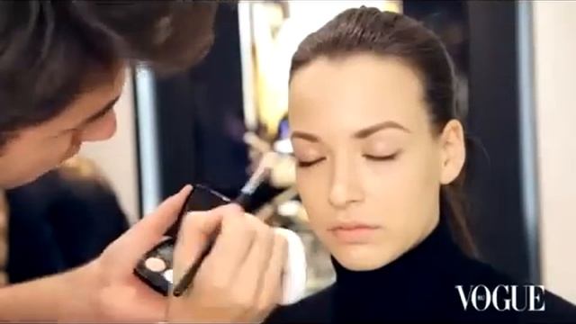 Весенний макияж от Chanel