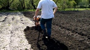 Работа мотоблоком по легкой почве и по чернозему обзор