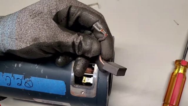 Leander Motor Brush Replacement смотреть онлайн