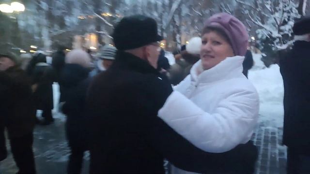 "У Тебя на ресницах"... звучит на танцполе в Гомеле...20.11.2022года. смотреть онлайн