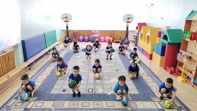 Таңғы жаттығу###Зарядка для детей с мячом смотреть онлайн