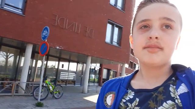 Dansen waar het niet mag!!? vlog #1 смотреть онлайн