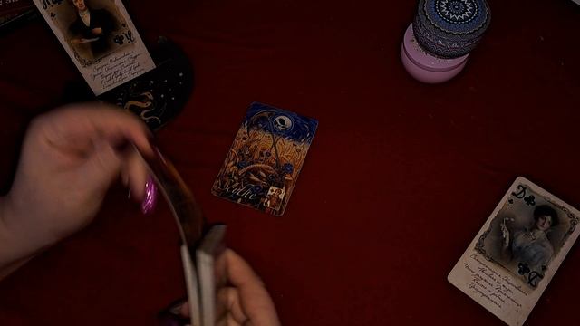 главное о Королях и дамах ? смотреть онлайн