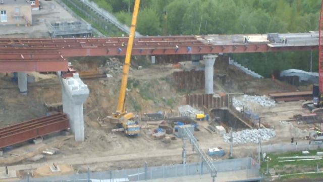 Строительство Юго-Восточной хорды, платформа Москворечье (14.05.2022) смотреть онлайн