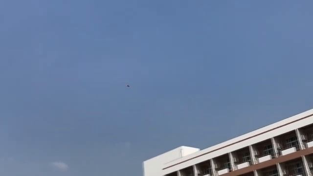 Радиоуправляемый самолёт су 35 с Алиэкспресс.Планер на пульте управления для детей и новичков. смотреть онлайн