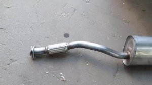 Глушитель резонатор УАЗ Патриот с одним бензобаком. 89266919160