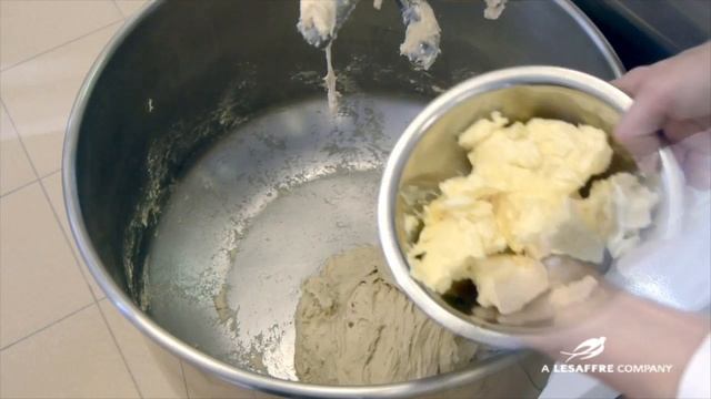 Кулич «Пасхальный Премиум» смотреть онлайн