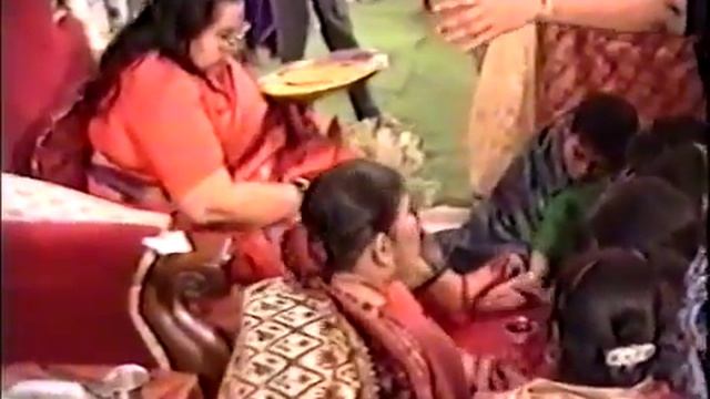 1994 год, 14 марта. Пуджа шри СадаШиве. "Отдайтесь на милость". смотреть онлайн