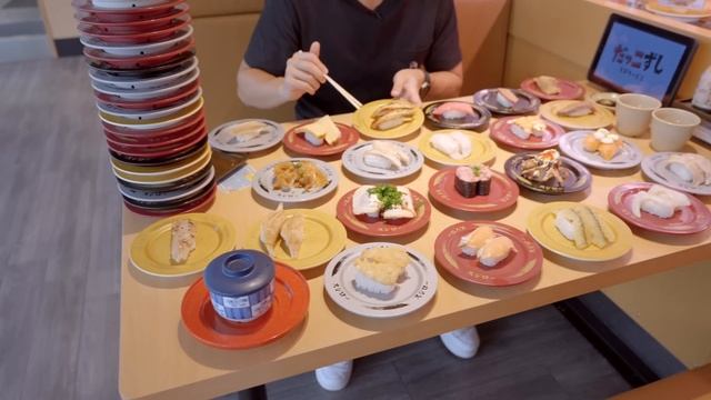 100 PLATES OF SUSHI EATEN?! | Conveyor Belt Sushi Eating Mukbang! | Sushiro SG Full Menu Challenge!