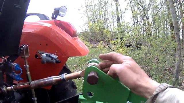 Испытание Кентавр Т-244 и плуг Керланд ПТ-225 вспашка огорода. смотреть онлайн