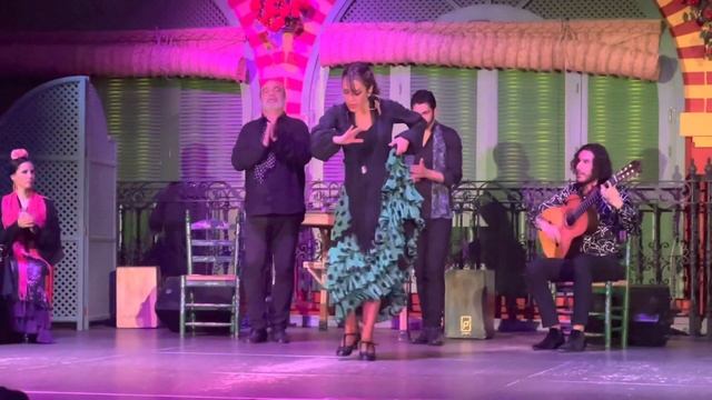 Flamenco Show in Seville, Spain смотреть онлайн