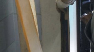 КАК СДЕЛАТЬ ДВЕРНЫЕ ОТКОСЫ из ламинированного добора. Этапы монтажа дверных откосов