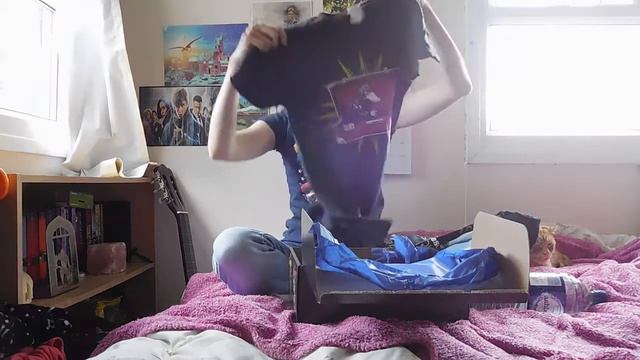 World of Wizardry Wearable Unboxing - August 2017 смотреть онлайн