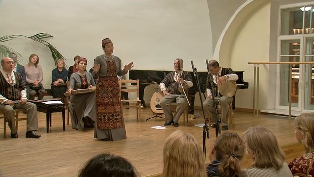 Medley on themes of traditional Armenian lullabies смотреть онлайн