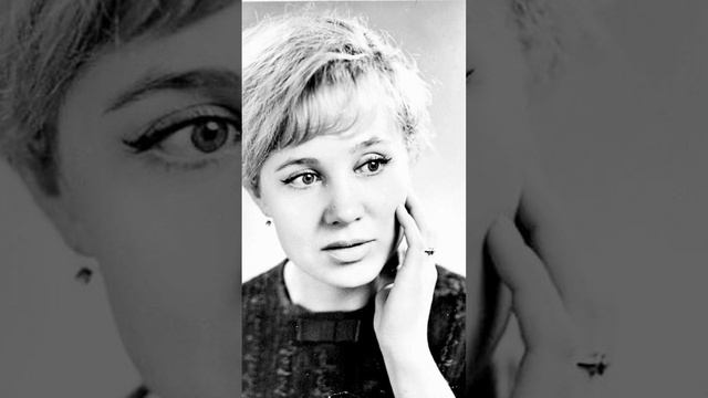 Могила Надежды Румянцевой: память о легенде „Девчат“ 🎥🎞️ смотреть онлайн