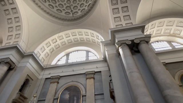 Trieste : in northern Italy | 4K walk | Splendid architecture | Stunning sculptures смотреть онлайн