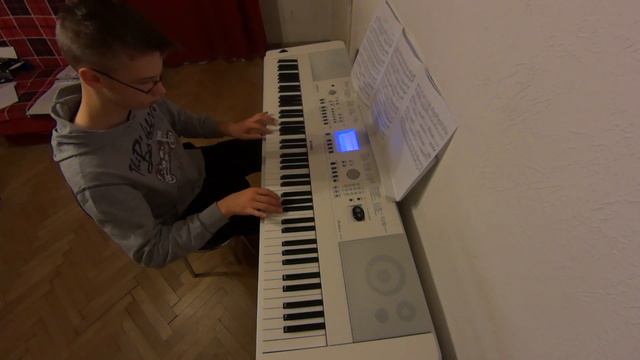 J. S. Bach - Toccata & Fugue in D-minor (Piano, Yamaha DGX 650) смотреть онлайн