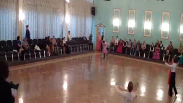 Бальные танцы.Открытый класс.(Дети 2+1)Финал.Стандарт. смотреть онлайн