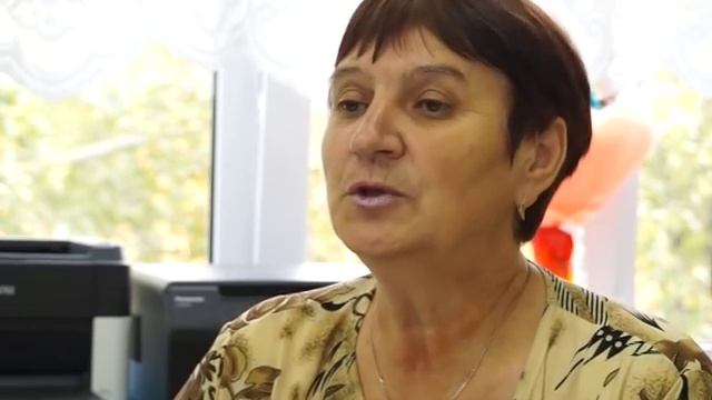 Зарисовка: Екатерина Кораблева - учитель начальных классов школы № 19 смотреть онлайн