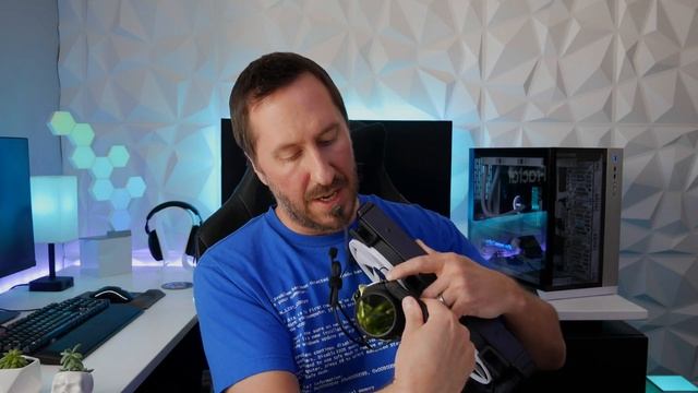 Fractal Design's New Celsius+ S28 Prisma AIO! смотреть онлайн
