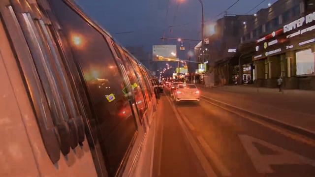По ночной Москве на лимузине до ресторана смотреть онлайн