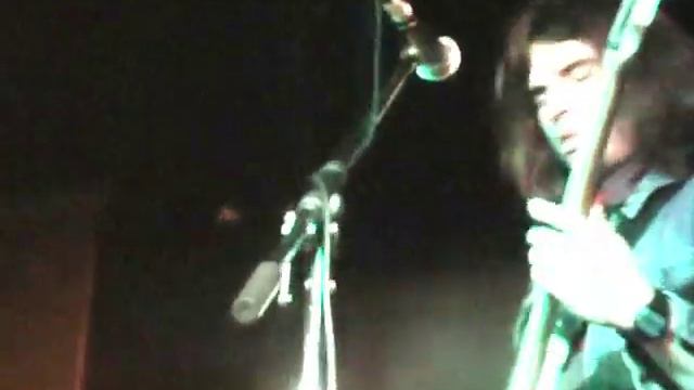 Punk music at La Conga смотреть онлайн