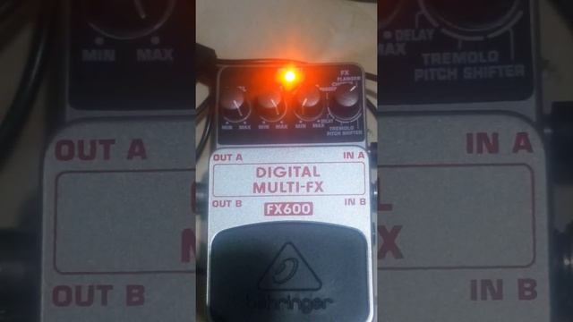 DEMO TUTOR FLANGER BEHRINGER DIGITAL MULTI FX FX-600 смотреть онлайн