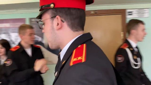 Последний звонок смотреть онлайн