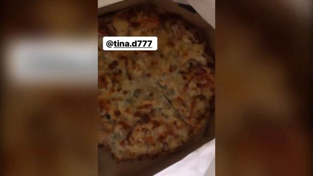 КУТЮР ВЗЯЛА НОВЫЙ ТЕЛЕФОН смотреть онлайн