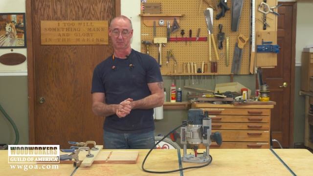 CHOOSING A ROUTER BASE: FLAT VS ROUND SIDE смотреть онлайн