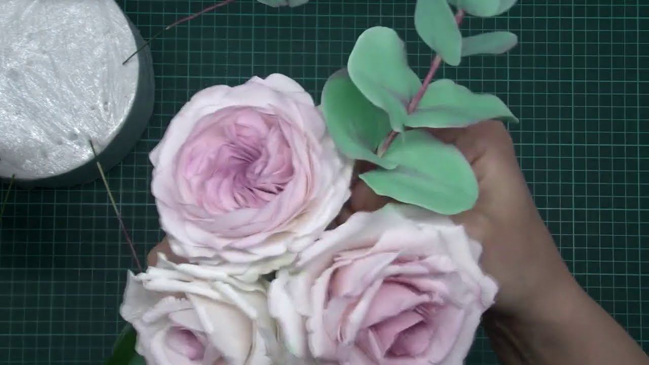 Свадебный торт с розами